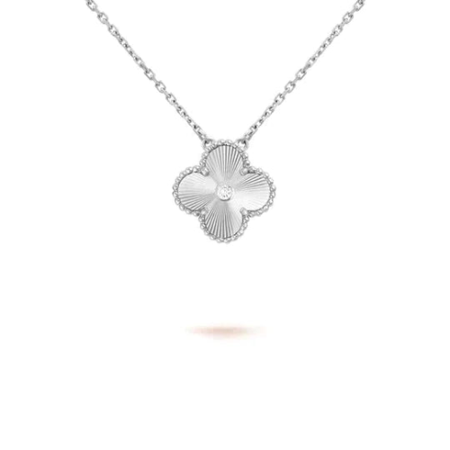 CLOVER NECKLACE SILVER